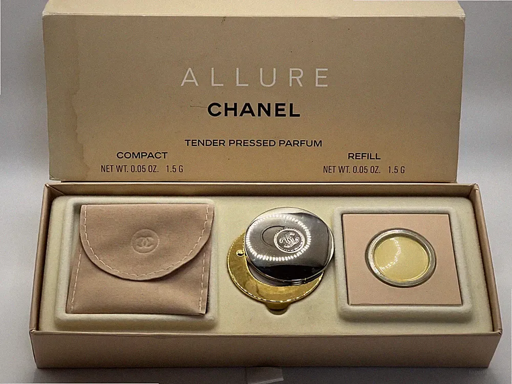 CHANEL Allure Tender Pressed Perfume Compact Brand New Unused With Box