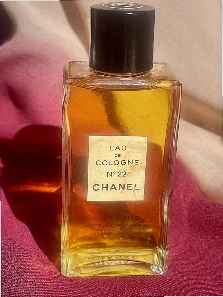 Vintage Chanel No 22 Paris Eau De Cologne 2oz Rare & Full Unused